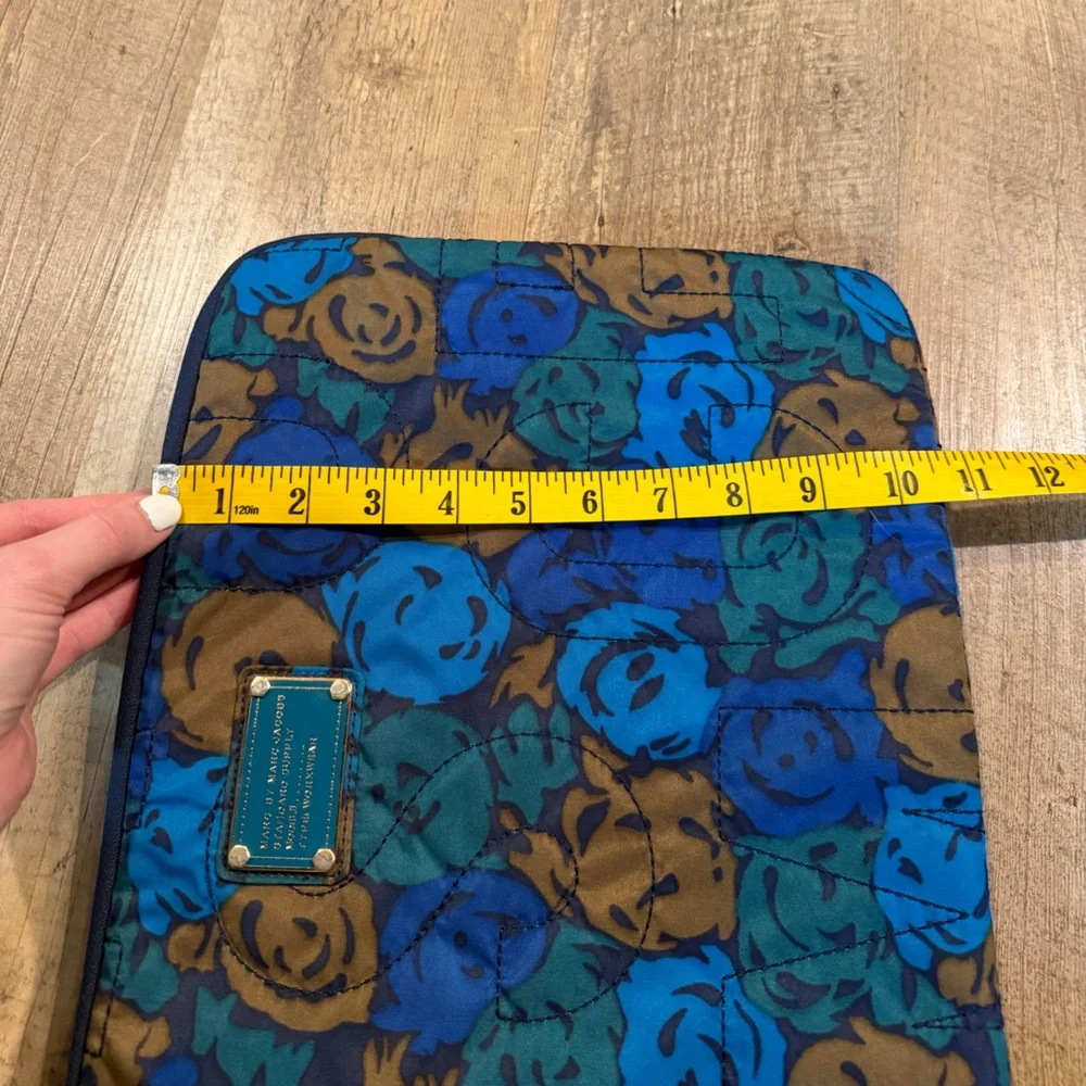 Marc by Marc Jacobs Floral Quilted Nylon Tech Laptop Sleeve in Blue/Brown/Green